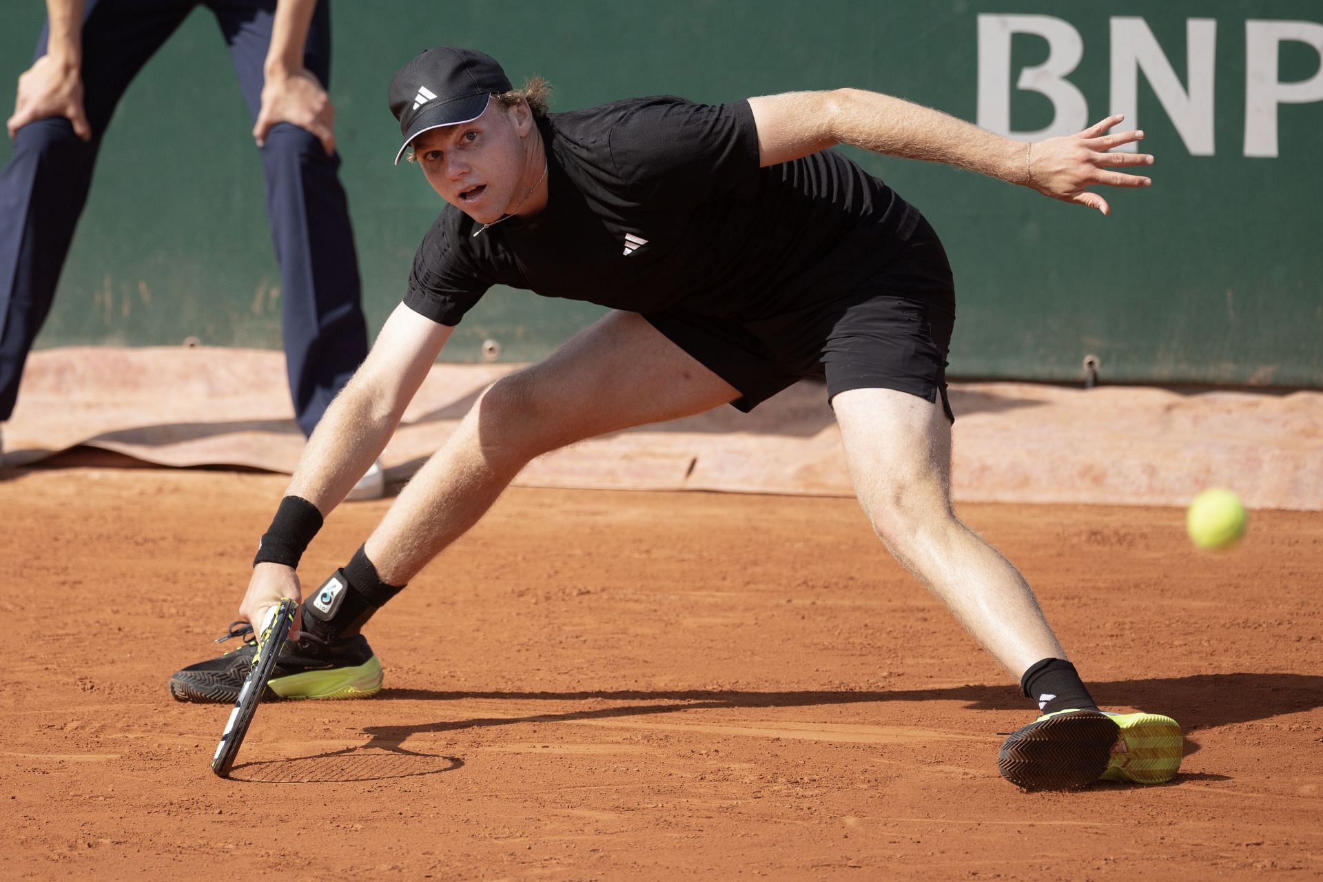 Alex Michelsen pictured at the 2025 French Open | Image Source: Getty